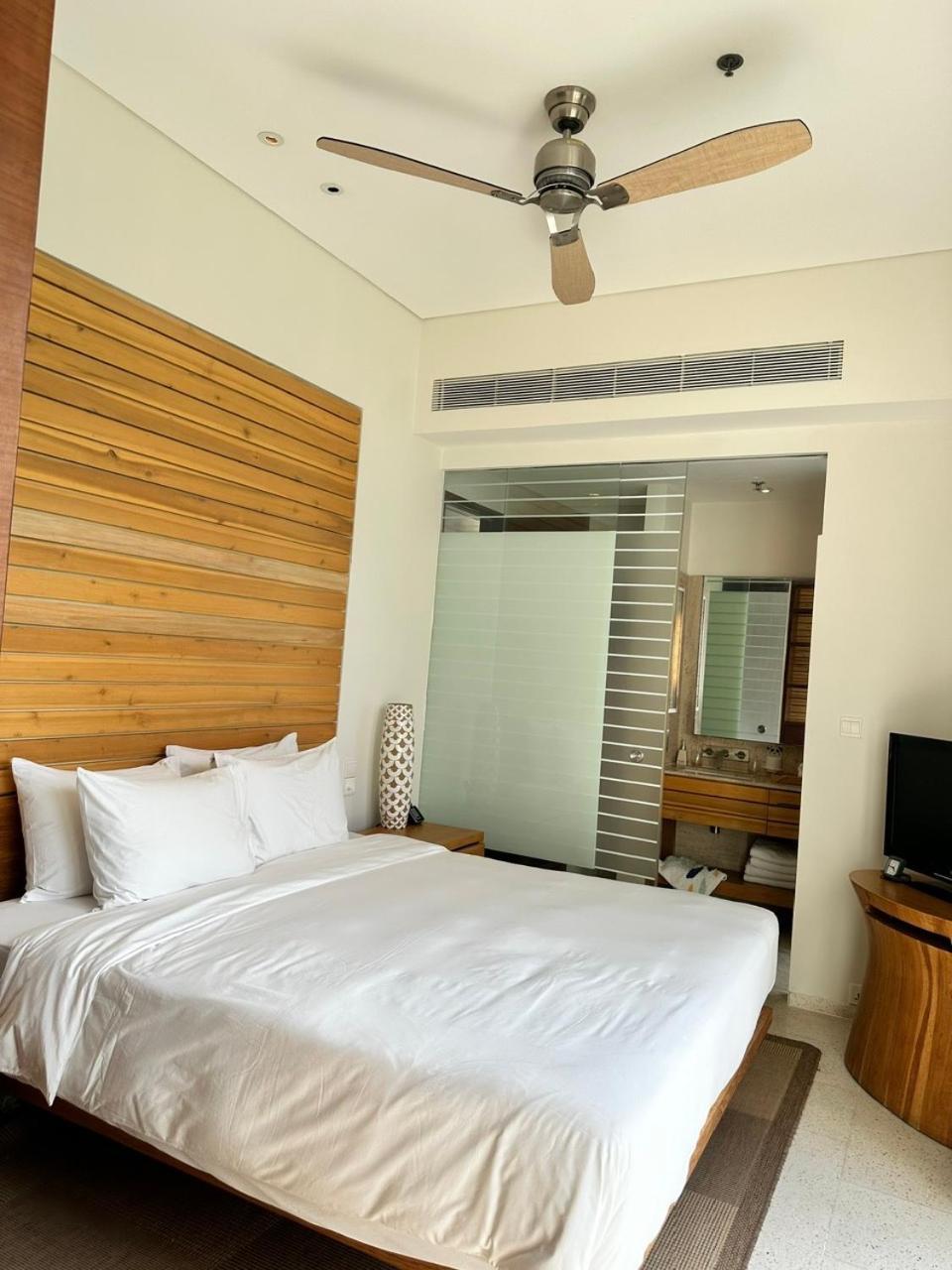 Villa Seaview And Apartment -Spa Da Nang Resort By Jt Group "Free Pick Up" Buitenkant foto
